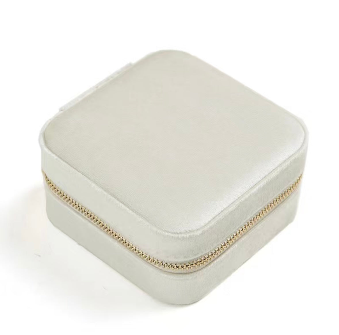 Bowee Custom Name Velvet Make Up Box White