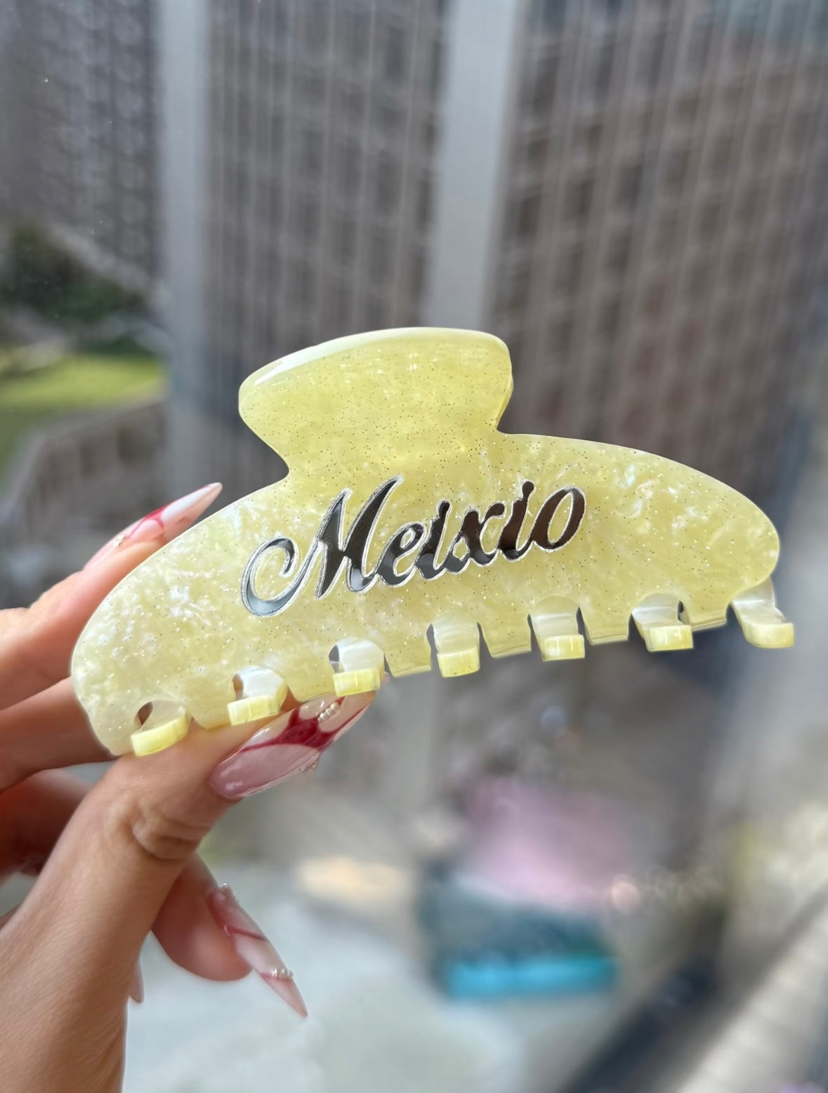 Bowee Custom Name Hair Claw Yellow